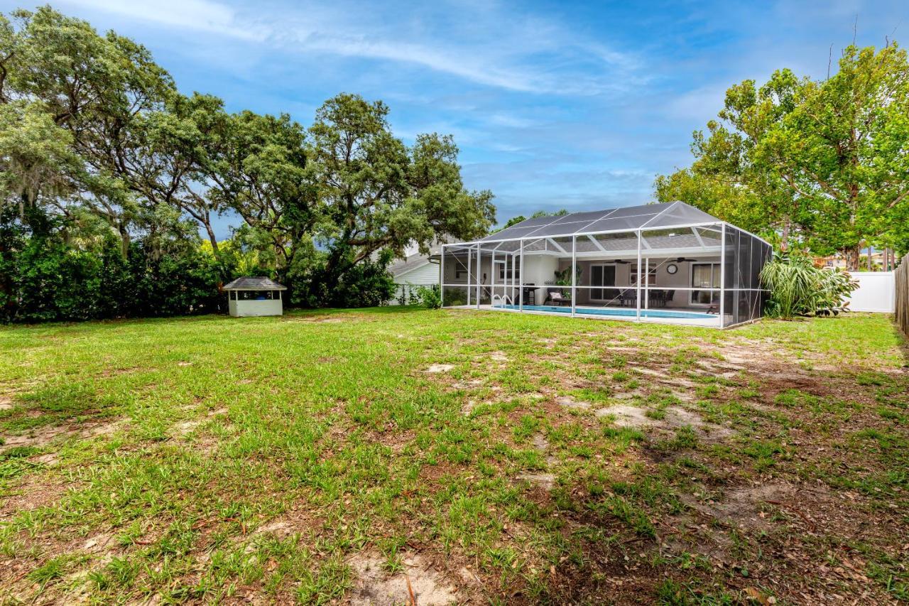 Modern Home, Heated Pool, Close To Beaches! 塔彭斯普林斯 外观 照片